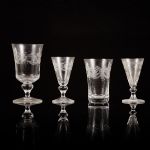 1039 2460 GLASS SET